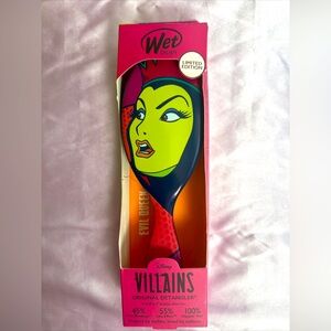 Disney Villains Evil Queen, Original Detangler Wet Brush NIB